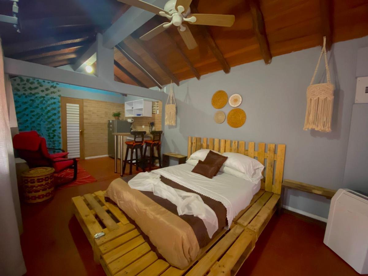 Finca Villa Chalet Del Rio Cali Farm Villa Chalet Cali River Екстериор снимка